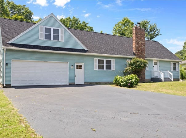 57 Sunnyside Lane, Chili, NY 14514