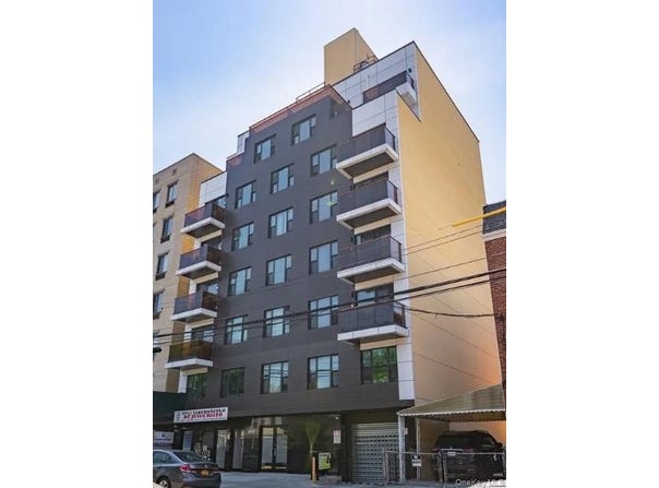 14610 35th Avenue, Flushing, NY 11354