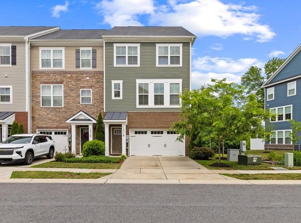 1314 HAWK HOLLOW DR, CROFTON, MD 21114