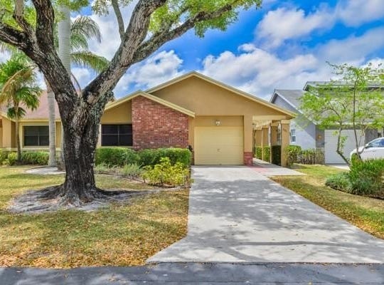 2433 Fiddleleaf Ave, Coconut Creek, FL 33063