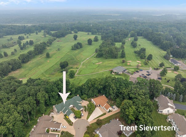 1544 Liberty Lane, Hastings, MI 49058