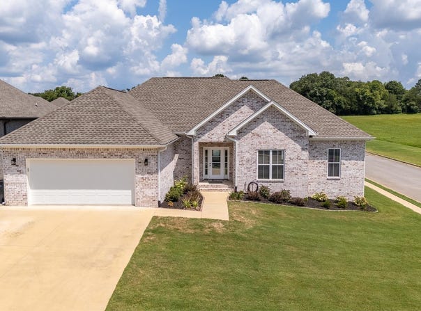381 Rolling Brook Drive, Rogersville, AL 35652