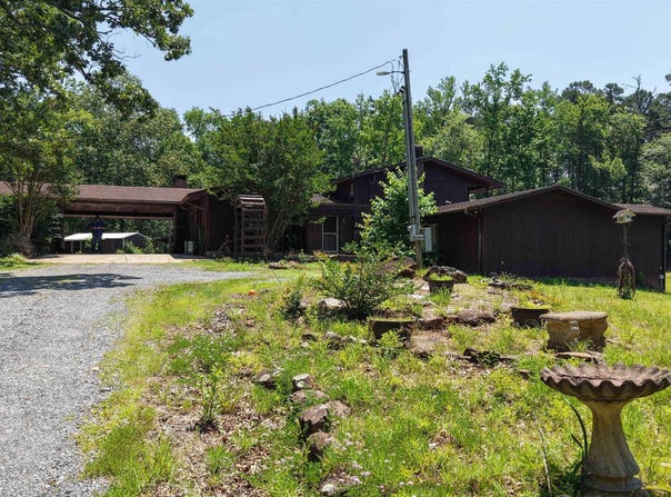 140 Polk Road 493, Wickes, AR 71973