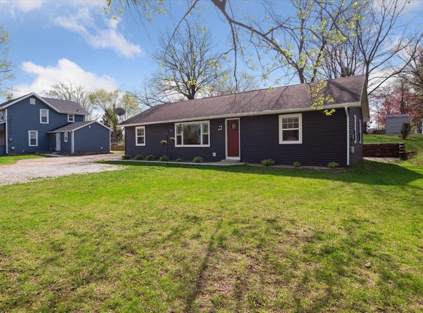 125 N 2nd Street, Cassopolis, MI 49031