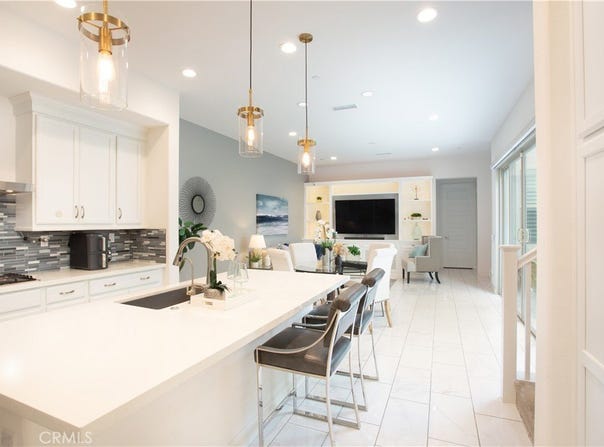 148 Spectacle, Irvine, CA 92618