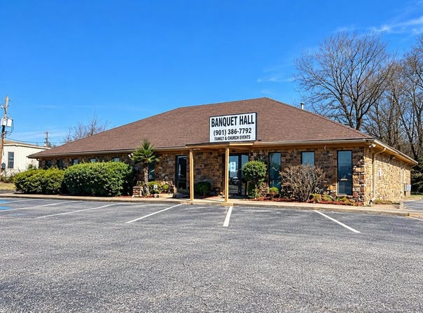 3614 S PERKINS Rd, Memphis, TN 38118