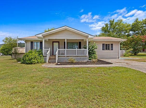 982 Main Street, Decatur, TN 37322