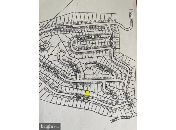 49 ADOBE Way, HAZLETON, PA 18202