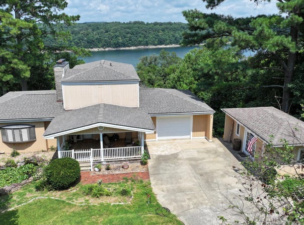 202 Peaceful Cove Lane, Monticello, KY 42633