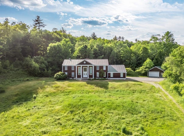 1026 S South Main Street, Woodstock, ME 04219