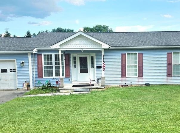 348 Woodmont Road, Johnstown, PA 15905
