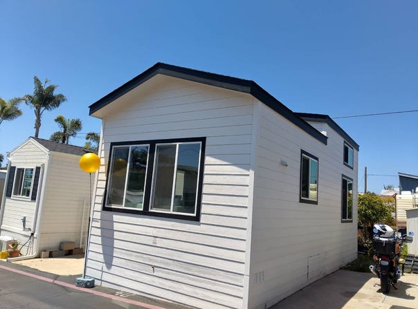 1549  N. VULCAN AVE, Encinitas, CA 92024