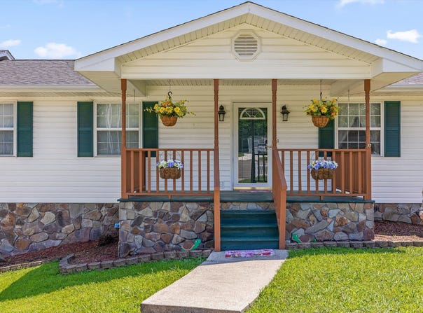 516 Hill Street, Ringgold, GA 30736