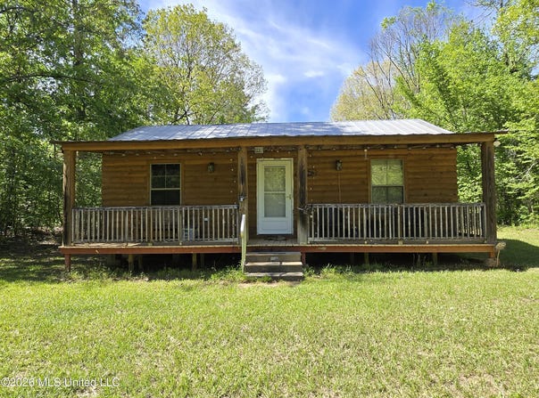5582 White Apple Road, Roxie, MS 39661