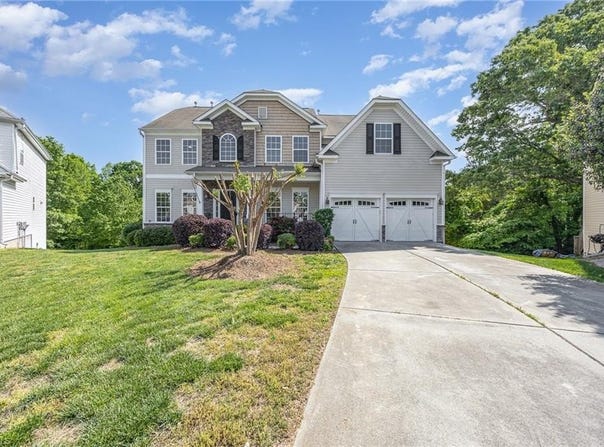 3510 Meadow Glen Court, Clemmons, NC 27012