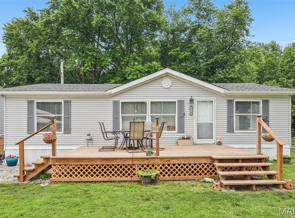 21240 Hill Lane, Chesterfield, IL 62630