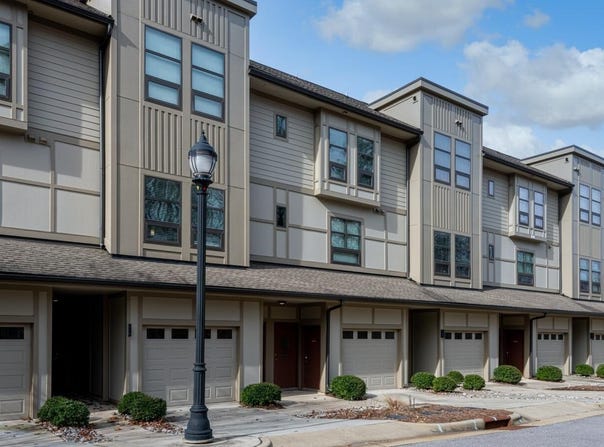 200 Perkins Drive, Chapel Hill, NC 27514