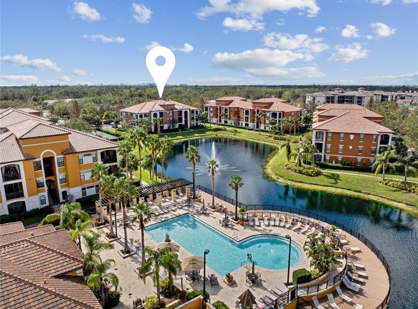 8377 38TH STREET CIRCLE E, SARASOTA, FL 34243