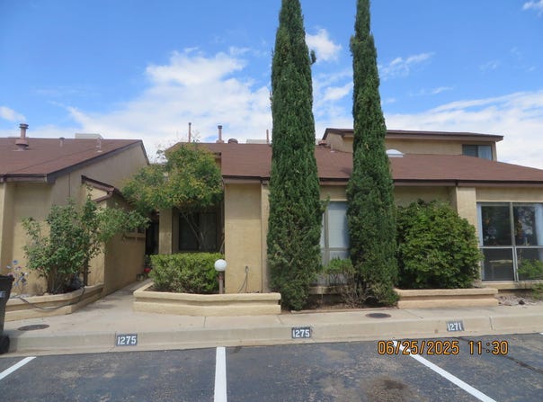 1275 Villa Drive SE, Rio Rancho, NM 87124