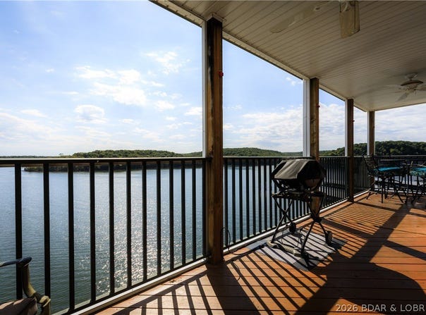 194 Park Place Lane, Kaiser, MO 65047