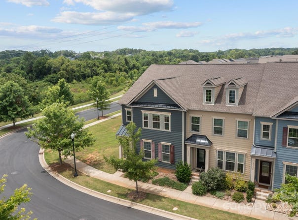 11340 Westbranch Parkway, Davidson, NC 28036