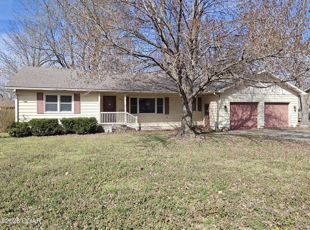 111 Maple Street, Lamar, MO 64759