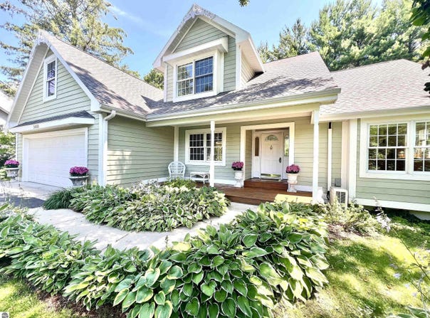3400 COUNTRY CLUB DRIVE, TRAVERSE CITY, MI 49686