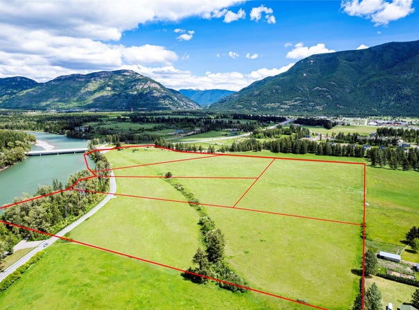378 River Road unit: 5 Parcels, Columbia Falls, MT 59912