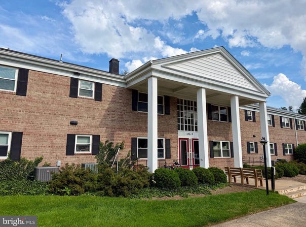 120-2 WASHINGTON ST NE #5, LEESBURG, VA 20176