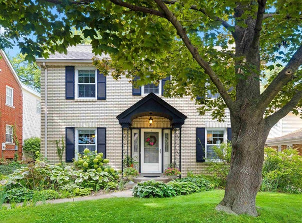 507 W RICHWOODS Boulevard, Peoria, IL 61604