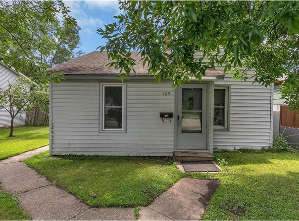 325 5th Avenue NE, Saint Cloud, MN 56304