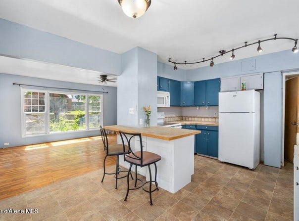 6531 Jackson St, Bonners Ferry, ID 83805