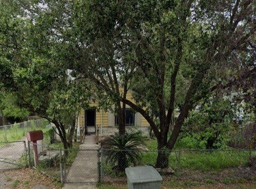 515 E 4th Street, Alice, TX 78332