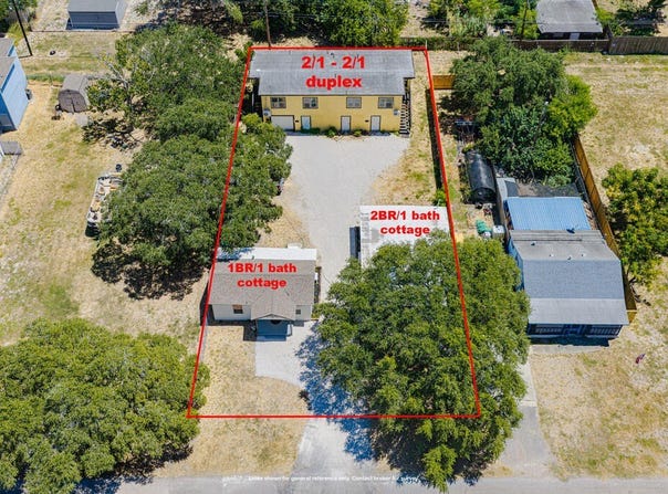 223 S 8th Street, Aransas Pass, TX 78336