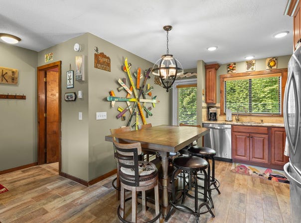 321 Moon Ridge Road, Killington, VT 05751