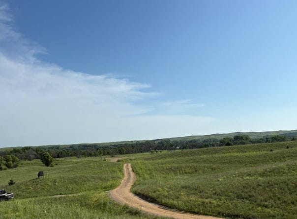 45745  Trails End Road, Burwell, NE 68823