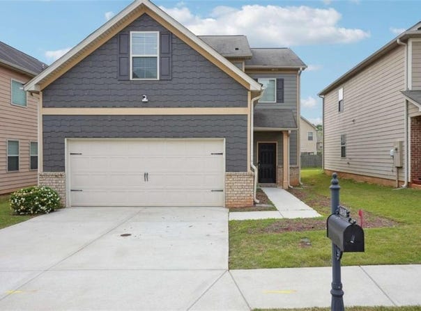 2493 Oakleaf Ridge, Lithonia, GA 30058