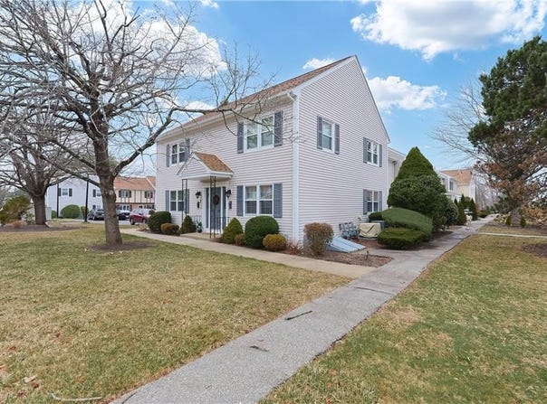 2970 Mendon Road, Cumberland, RI 02864