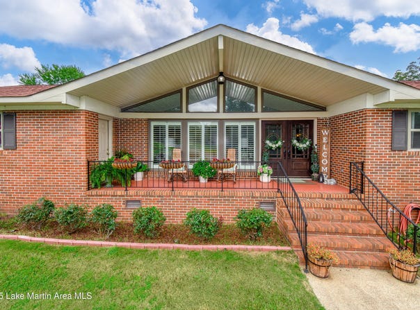 1265 Parrish Pkwy, Alexander City, AL 35010