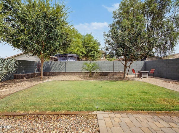 1082 E LESLIE Circle, San Tan Valley, AZ 85140