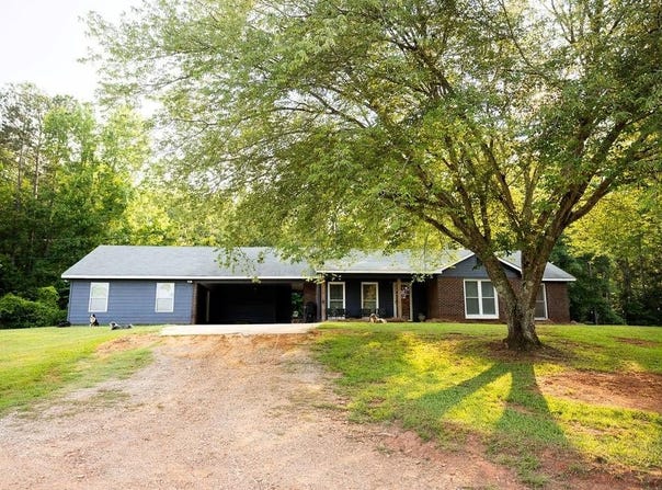 1218 Lee Road 279, Salem, AL 36874