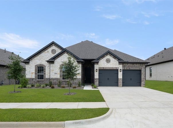 2343 Sheppards Lane, Waxahachie, TX 75167
