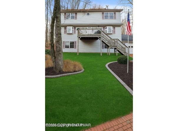 295 Middle Road, Tannersville, PA 18372
