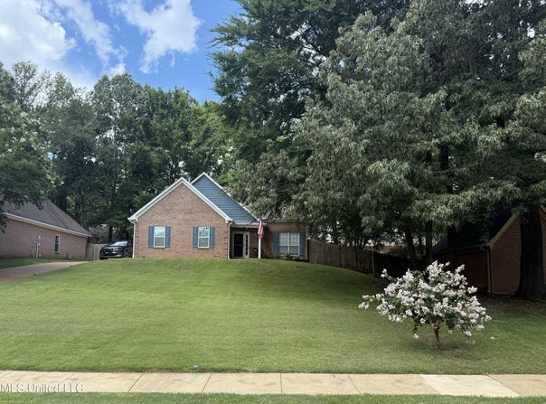 5881 Morganton Drive, Olive Branch, MS 38654