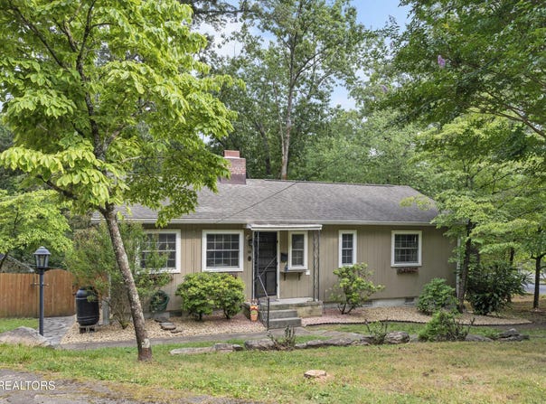 101 Olmstead Lane, Oak Ridge, TN 37830