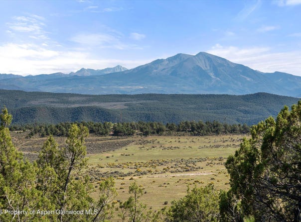 198 Crescent Lane, Glenwood Springs, CO 81601