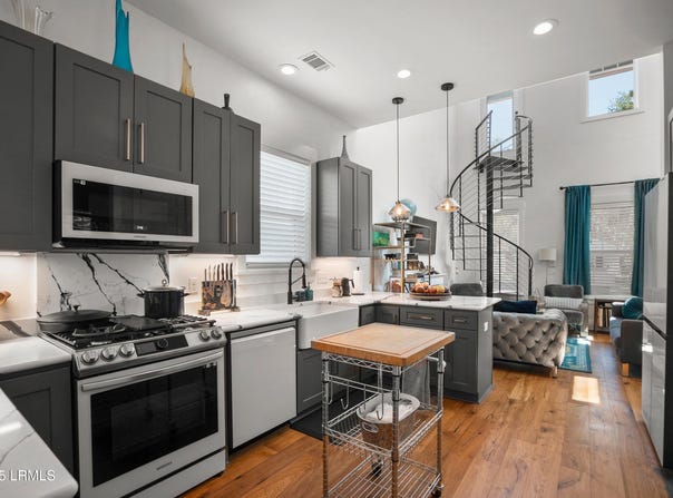 1008 C 12th Street, Port Royal, SC 29935