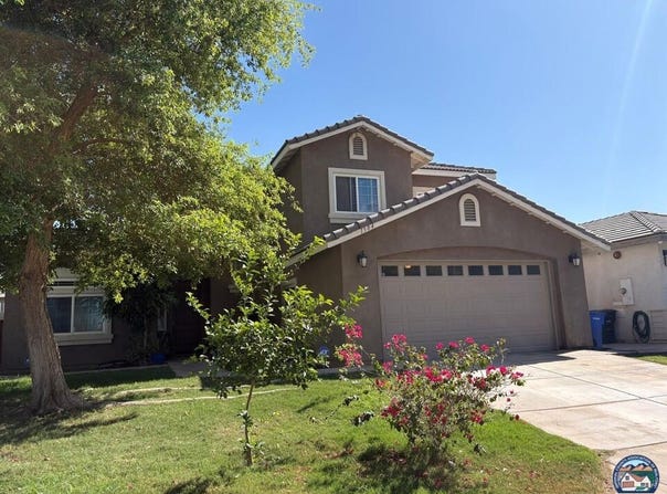 1504 E 10th St, Holtville, CA 92250
