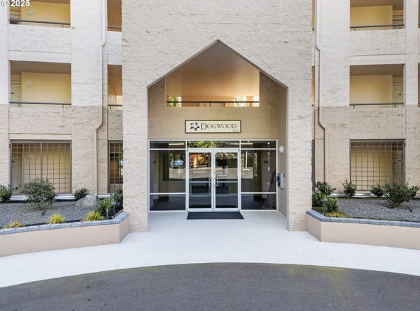 6625 W BURNSIDE ST, Portland, OR 97210