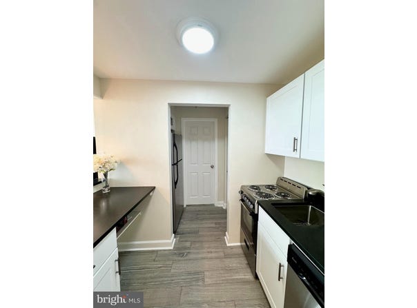 28 ALLEGHENY AVENUE, TOWSON, MD 21204